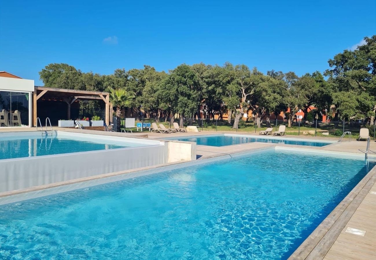 Apartment in Lecci - T2 4 personnes N°54