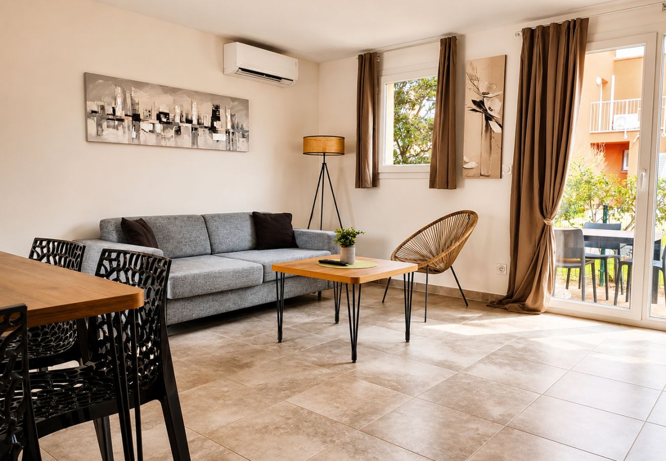 Apartment in Lecci - T2 4 personnes N°54