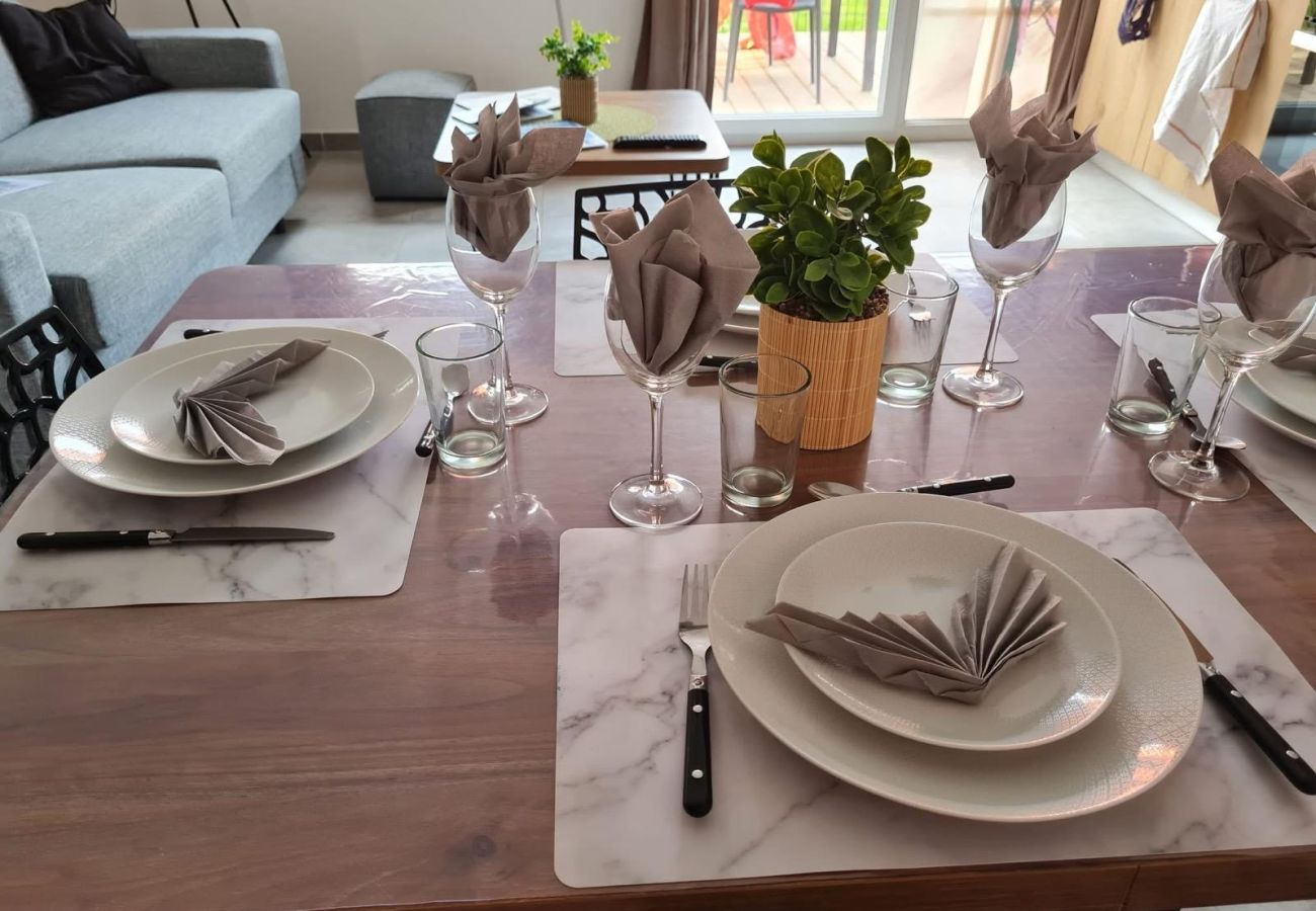 Apartment in Lecci - T2 4 personnes N°54