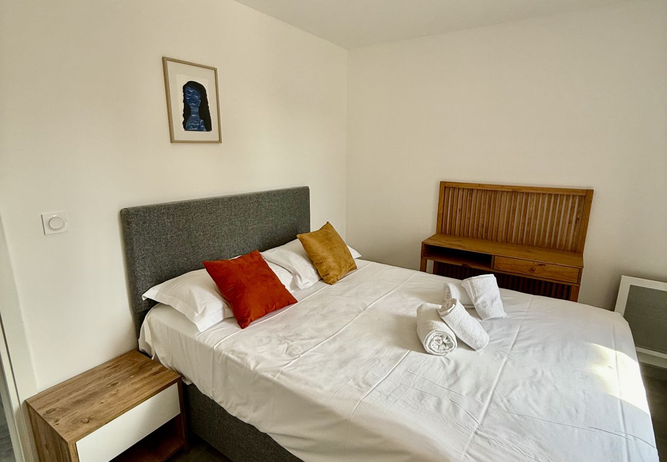 Apartment in Lecci - t2 2/4 Personnes n°143