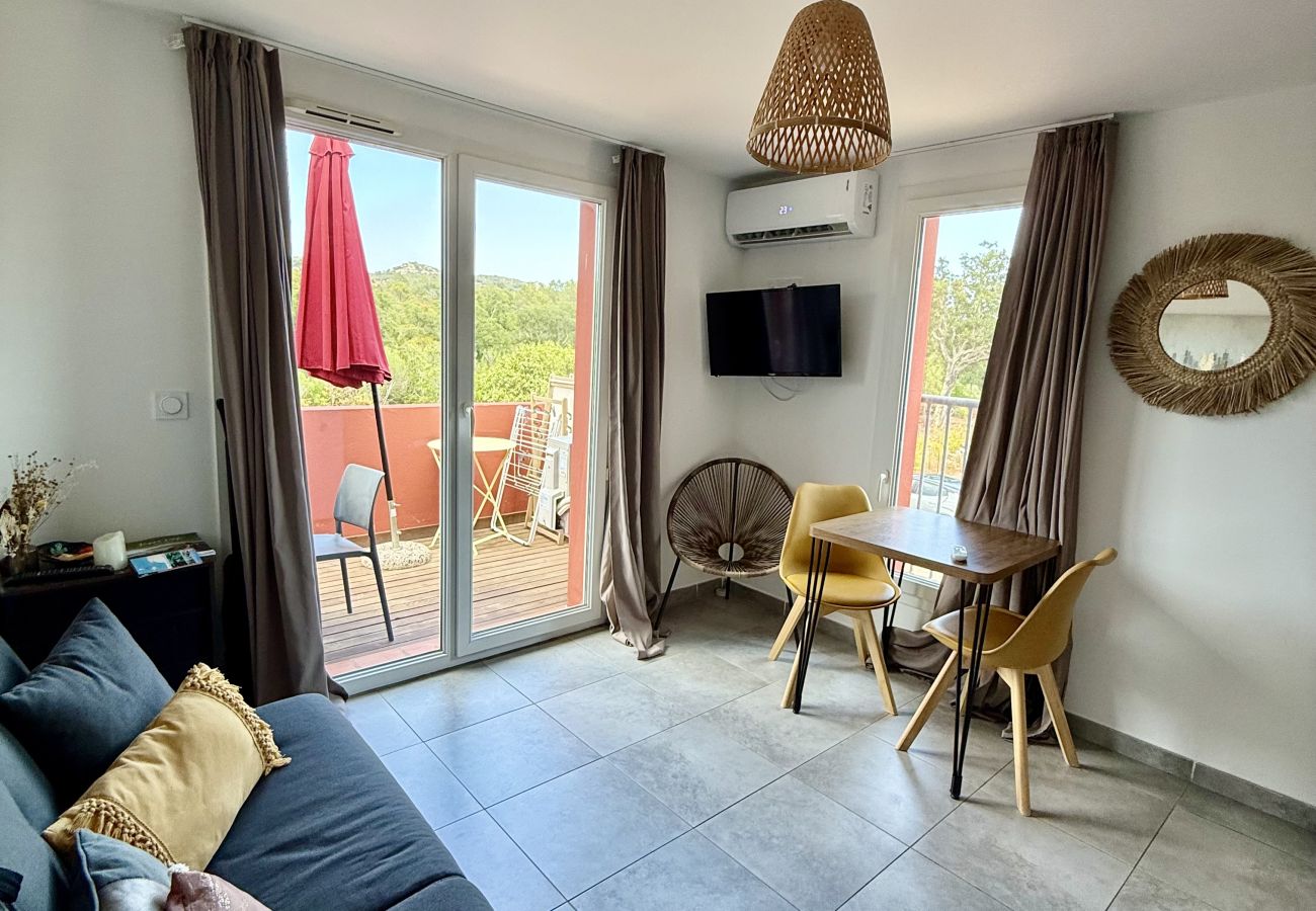 Apartment in Lecci - t2 2/4 Personnes n°143