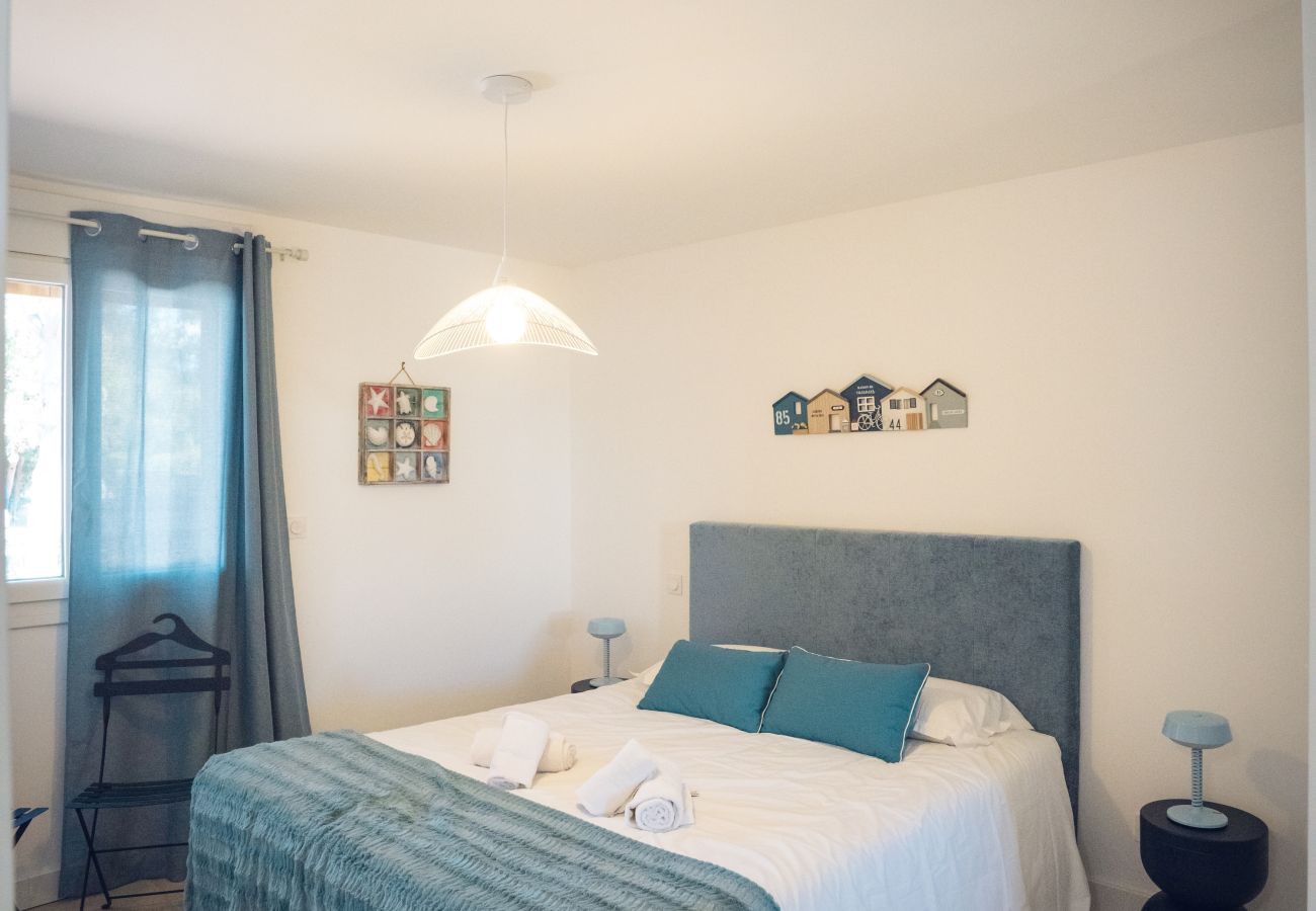 Villa in Lecci -  VILLA ISULA BELLA 8 personnes