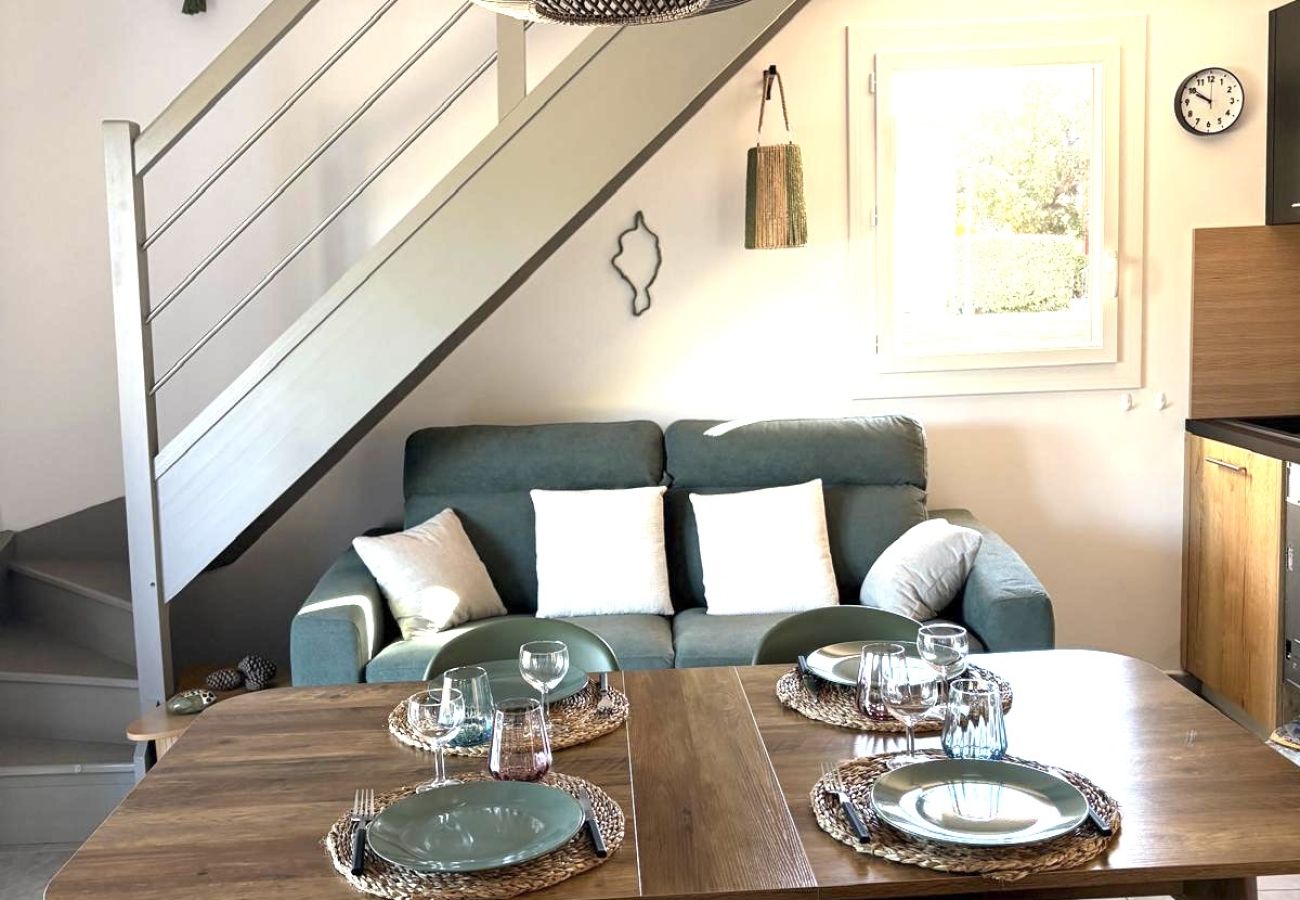 Apartment in Lecci - T3 Duplex 6 personnes N°11