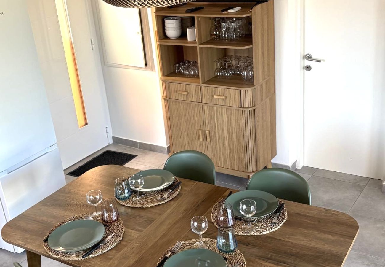 Apartment in Lecci - T3 Duplex 6 personnes N°11