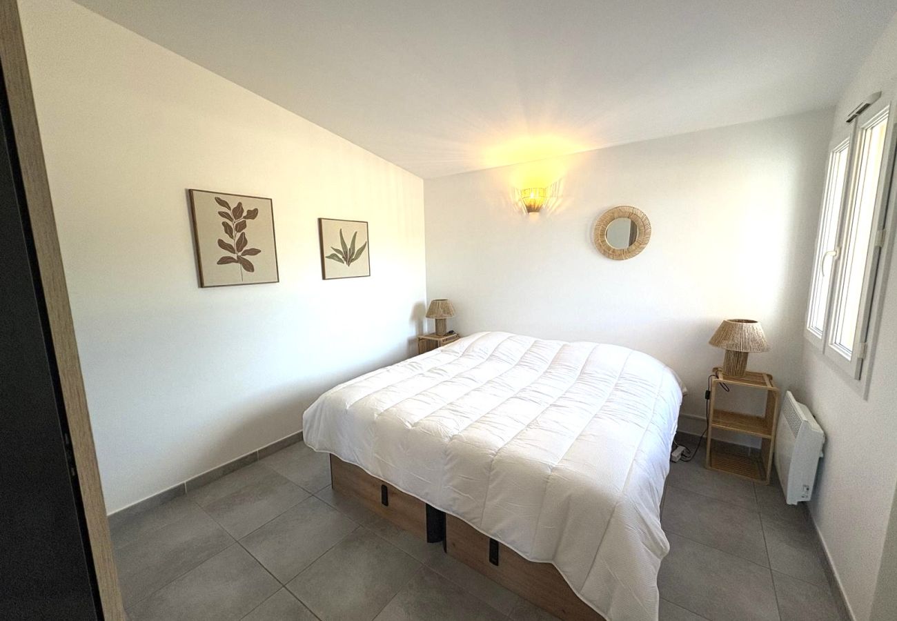 Apartment in Lecci - T3 Duplex 6 personnes N°11