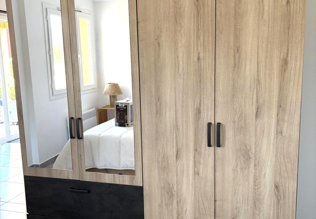 Apartment in Lecci - T3 Duplex 6 personnes N°11