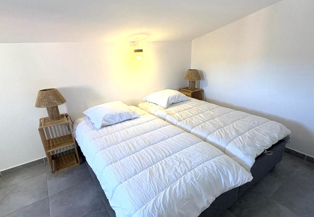 Apartment in Lecci - T3 Duplex 6 personnes N°11