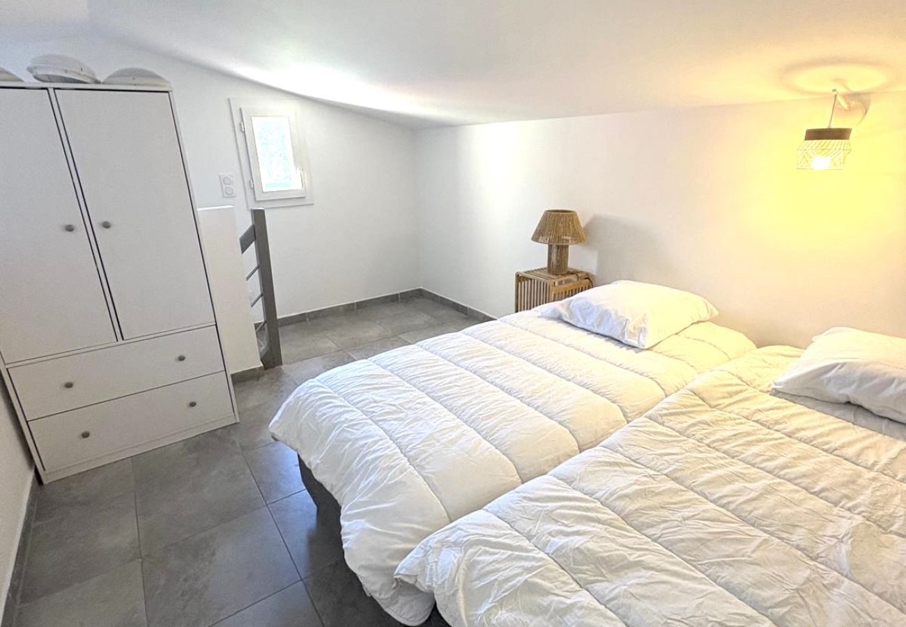 Apartment in Lecci - T3 Duplex 6 personnes N°11