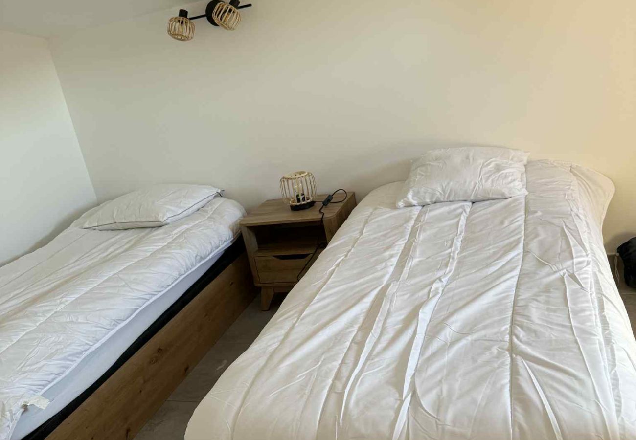 Apartment in Lecci - T3 Duplex 6 personnes N°15