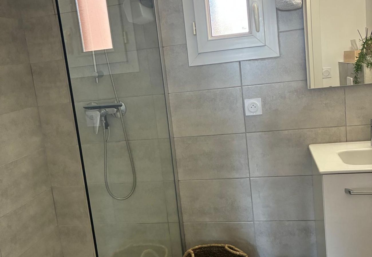 Apartment in Lecci - T3 Duplex 6 personnes N°10