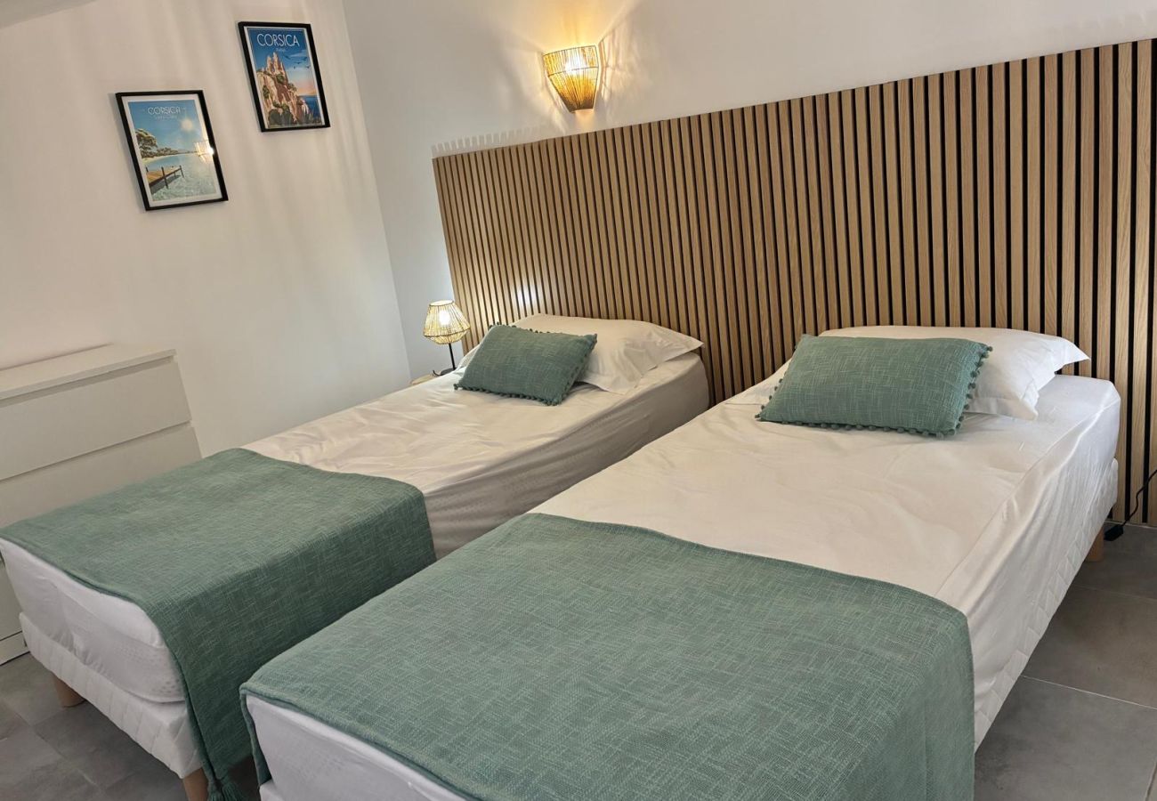 Apartment in Lecci - T3 Duplex 6 personnes N°10