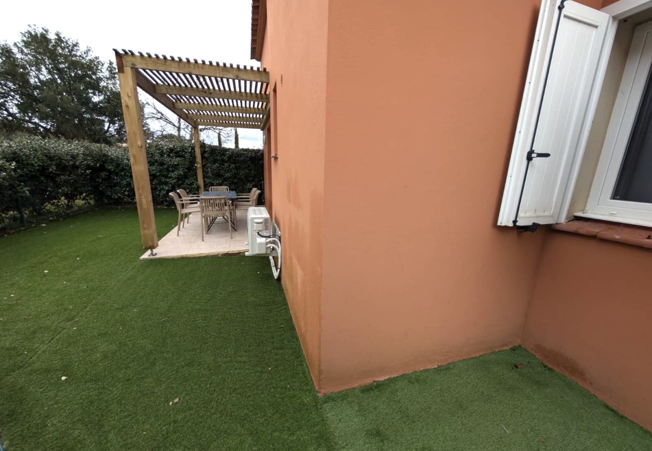 Apartment in Lecci - T3 Duplex 6 personnes N°25