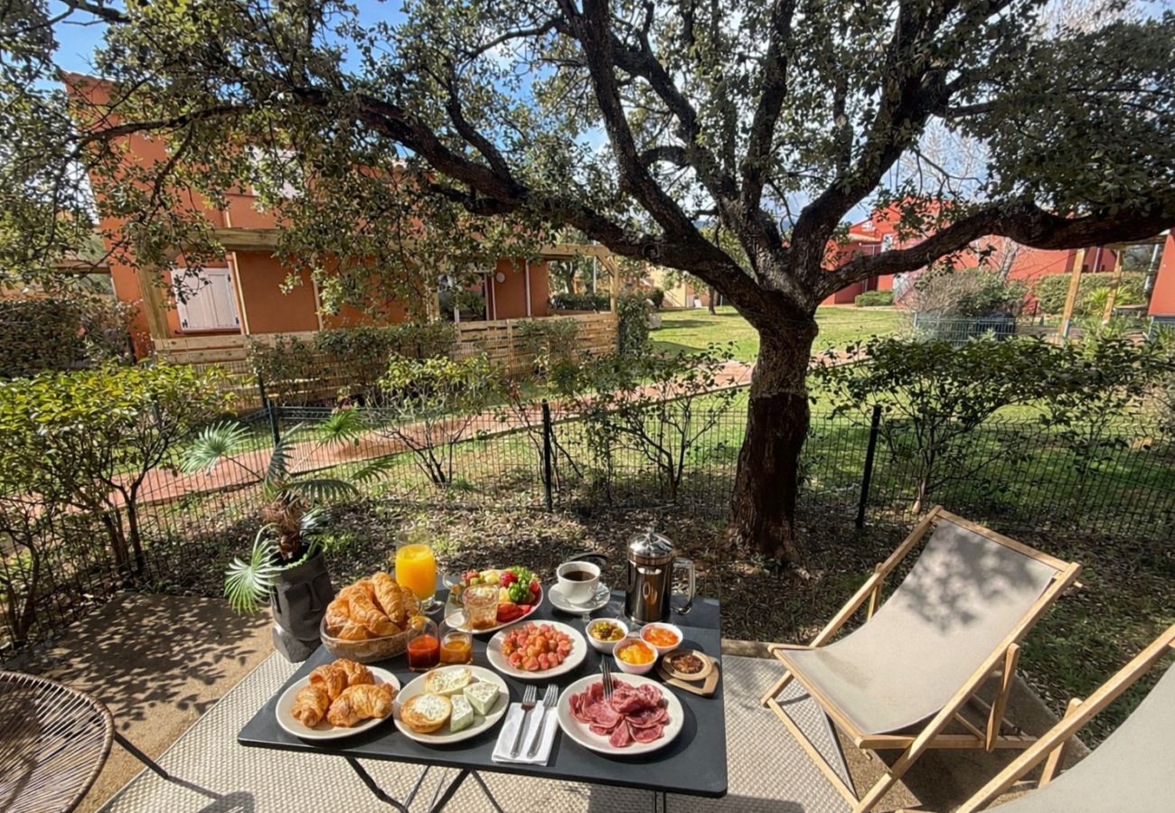 Apartment in Lecci - T2 4 PERSONNES N°26