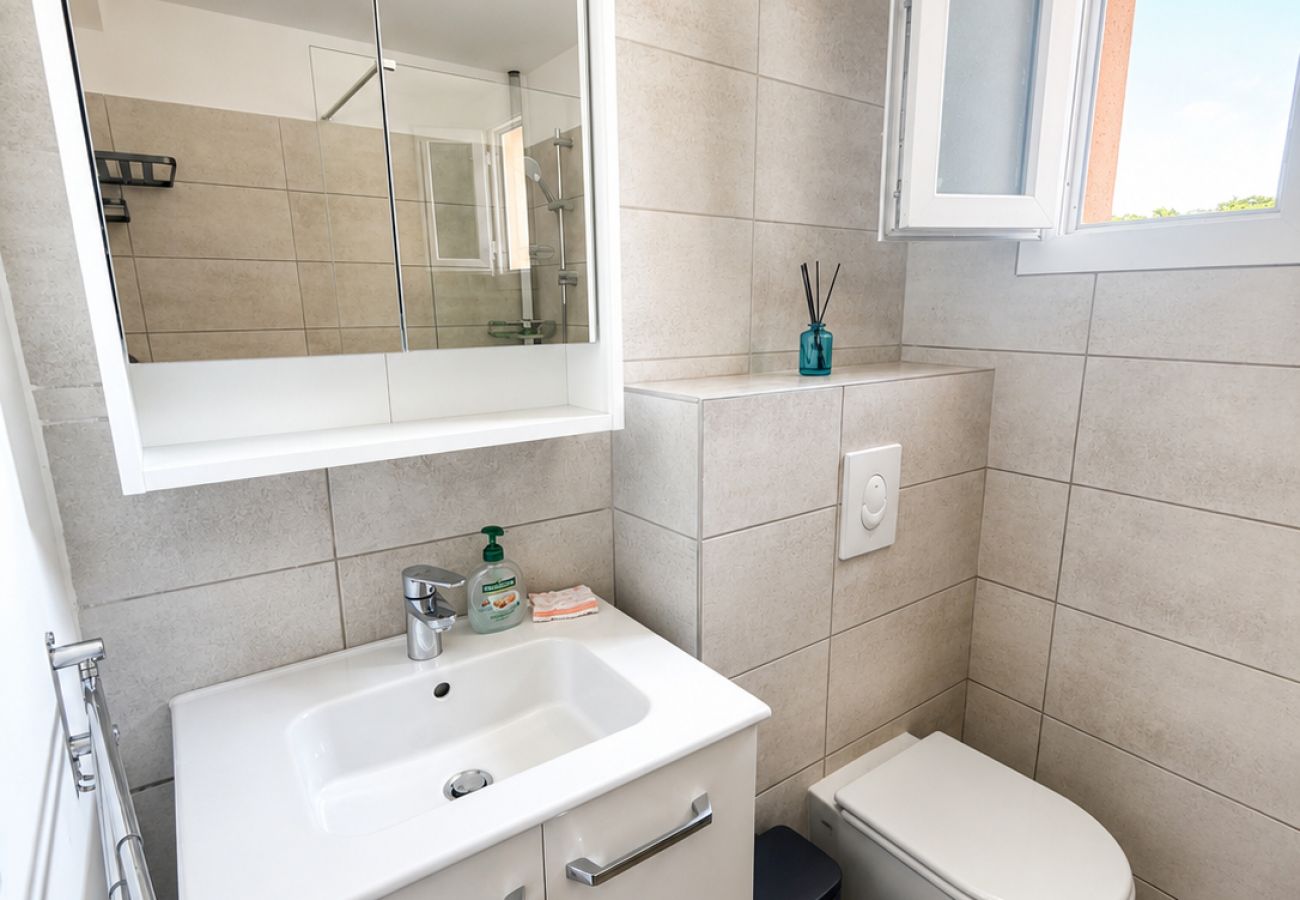 Apartment in Lecci - T2 4 personnes N°64