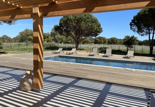 Villa a Lecci -  Villa CASA DI SOGNU 12 PERSONNES Villa a Lecci -  Villa CASA DI SOGNU 12 PERSONNES