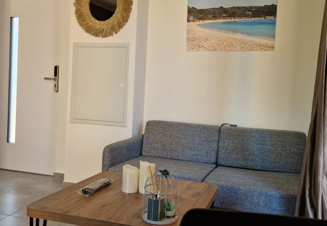 Appartamento a Lecci - T2 2/4 Personnes n°86 Appartamento a Lecci - T2 2/4 Personnes n°86