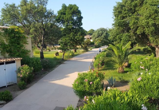 Appartamento a Lecci -  T3 6 Personnes n°03 Appartamento a Lecci -  T3 6 Personnes n°03