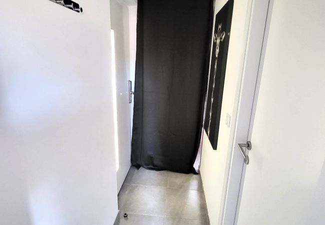 Appartamento a Lecci - T2 2/4 Personnes n°141 Appartamento a Lecci - T2 2/4 Personnes n°141