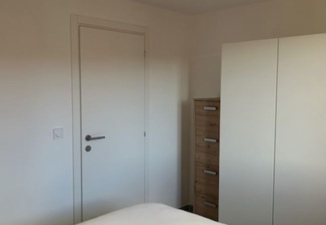 Appartamento a Lecci - T2 2/4 Personnes n°123 Appartamento a Lecci - T2 2/4 Personnes n°123