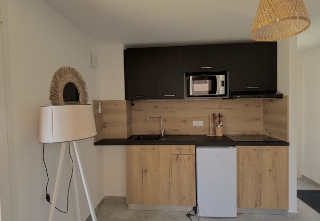 Appartamento a Lecci - T2 2/4 Personnes n°104 Appartamento a Lecci - T2 2/4 Personnes n°104