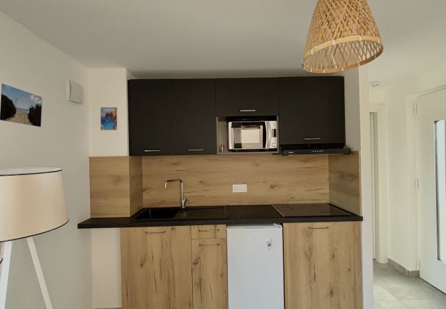 Appartamento a Lecci - T2 2/4 Personnes n°105 Appartamento a Lecci - T2 2/4 Personnes n°105