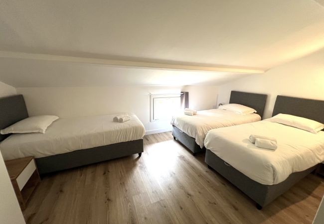 Appartamento a Lecci -  T4 Duplex 9 personnes n°61 Appartamento a Lecci -  T4 Duplex 9 personnes n°61