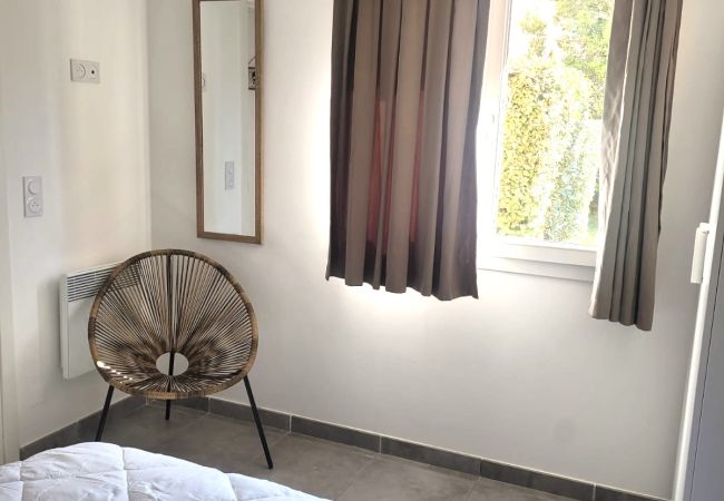 Appartamento a Lecci - T2 4 personnes N°18 Appartamento a Lecci - T2 4 personnes N°18
