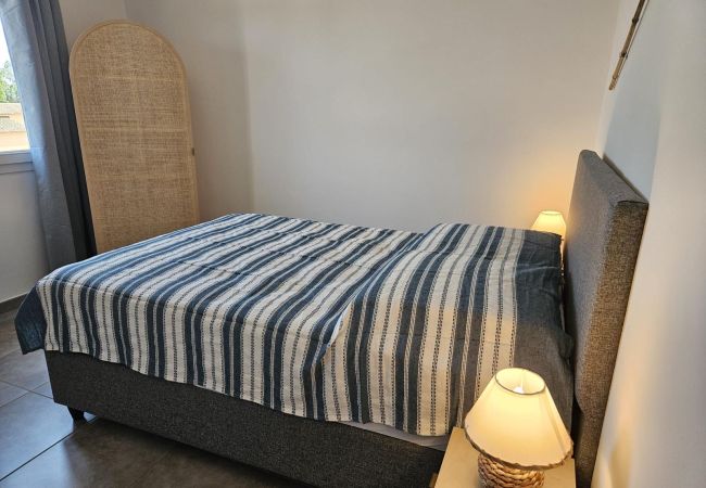 Appartamento a Lecci - T2 2/4 Personnes n°75 Appartamento a Lecci - T2 2/4 Personnes n°75