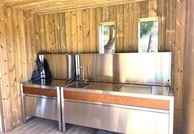 Villa a Lecci -  VILLA ISULA BELLA 8 personnes Villa a Lecci -  VILLA ISULA BELLA 8 personnes