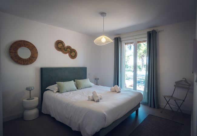 Villa a Lecci -  VILLA ISULA BELLA 8 personnes Villa a Lecci -  VILLA ISULA BELLA 8 personnes