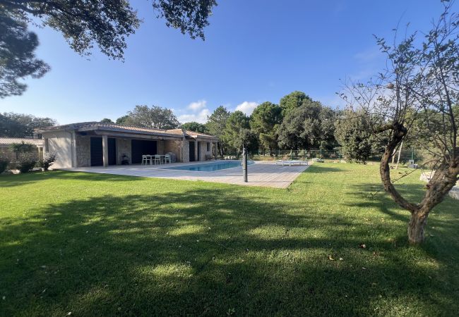 Villa a Lecci -  Villa PINETA 4 Personnes Villa a Lecci -  Villa PINETA 4 Personnes