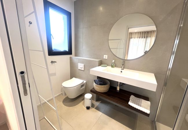 Villa a Lecci -  Villa PINETA 4 Personnes Villa a Lecci -  Villa PINETA 4 Personnes