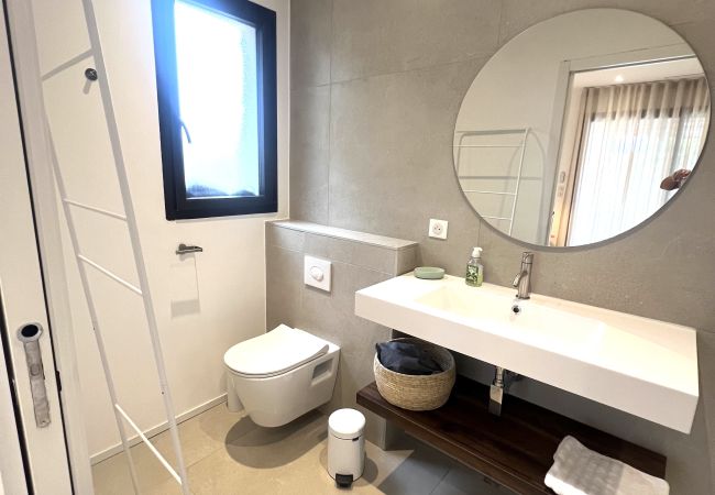 Villa a Lecci -  Villa PINETA 4 Personnes Villa a Lecci -  Villa PINETA 4 Personnes