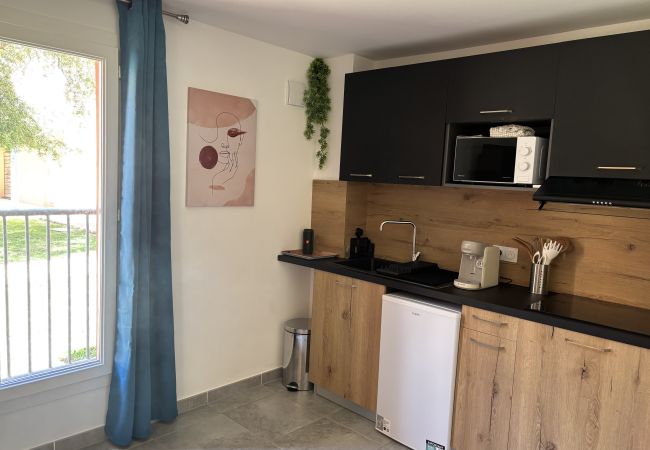 Appartamento a Lecci - T2 2/4 Personnes N°111 Appartamento a Lecci - T2 2/4 Personnes N°111