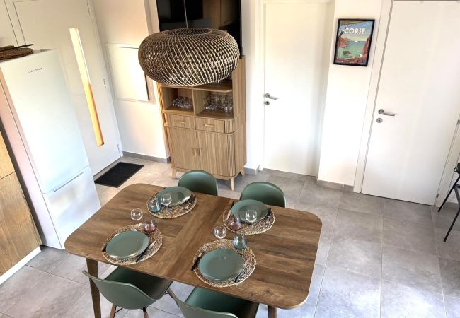 Appartamento a Lecci - T3 Duplex 6 personnes N°11 Appartamento a Lecci - T3 Duplex 6 personnes N°11