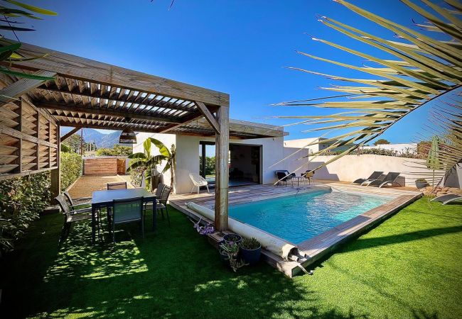 Villa a Lecci - VILLA A SULANA