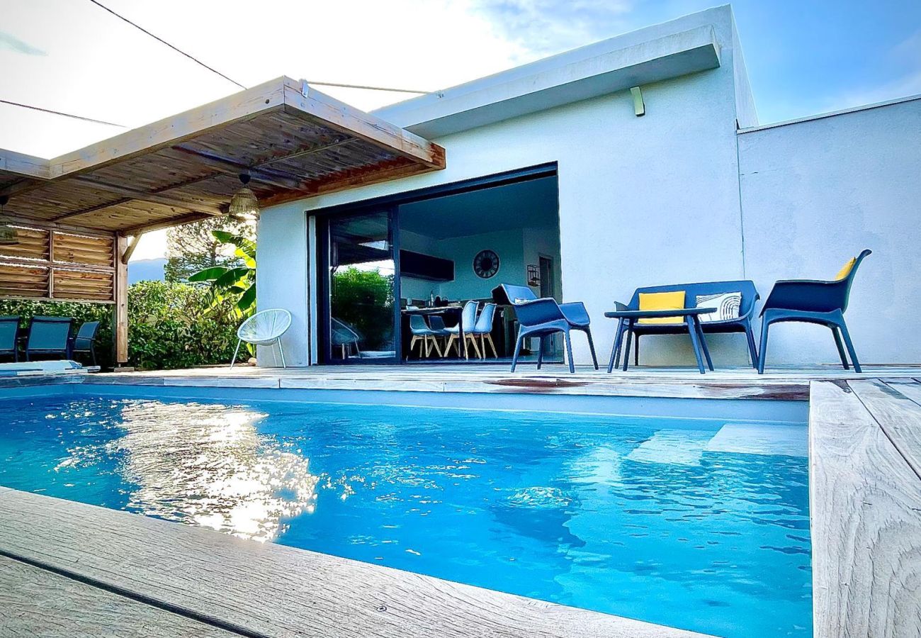 Villa a Lecci - VILLA A SULANA